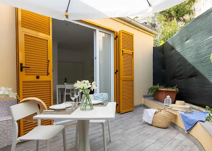 Apartment Residence Finale Bike And Beach